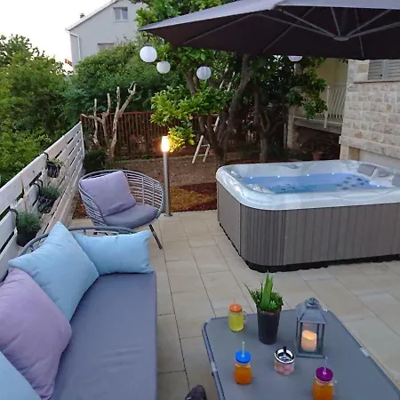 Ana Apartment Trogir