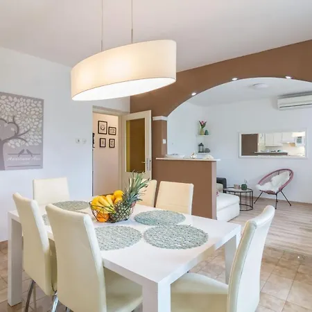 Apartment Ana Trogir