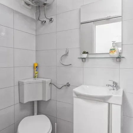 Apartment Ana *